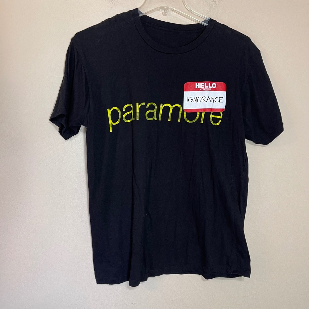 Paramore Ignorance Name Tag Band T-Shirt Black Short Sleeve Mens Large BNE Era